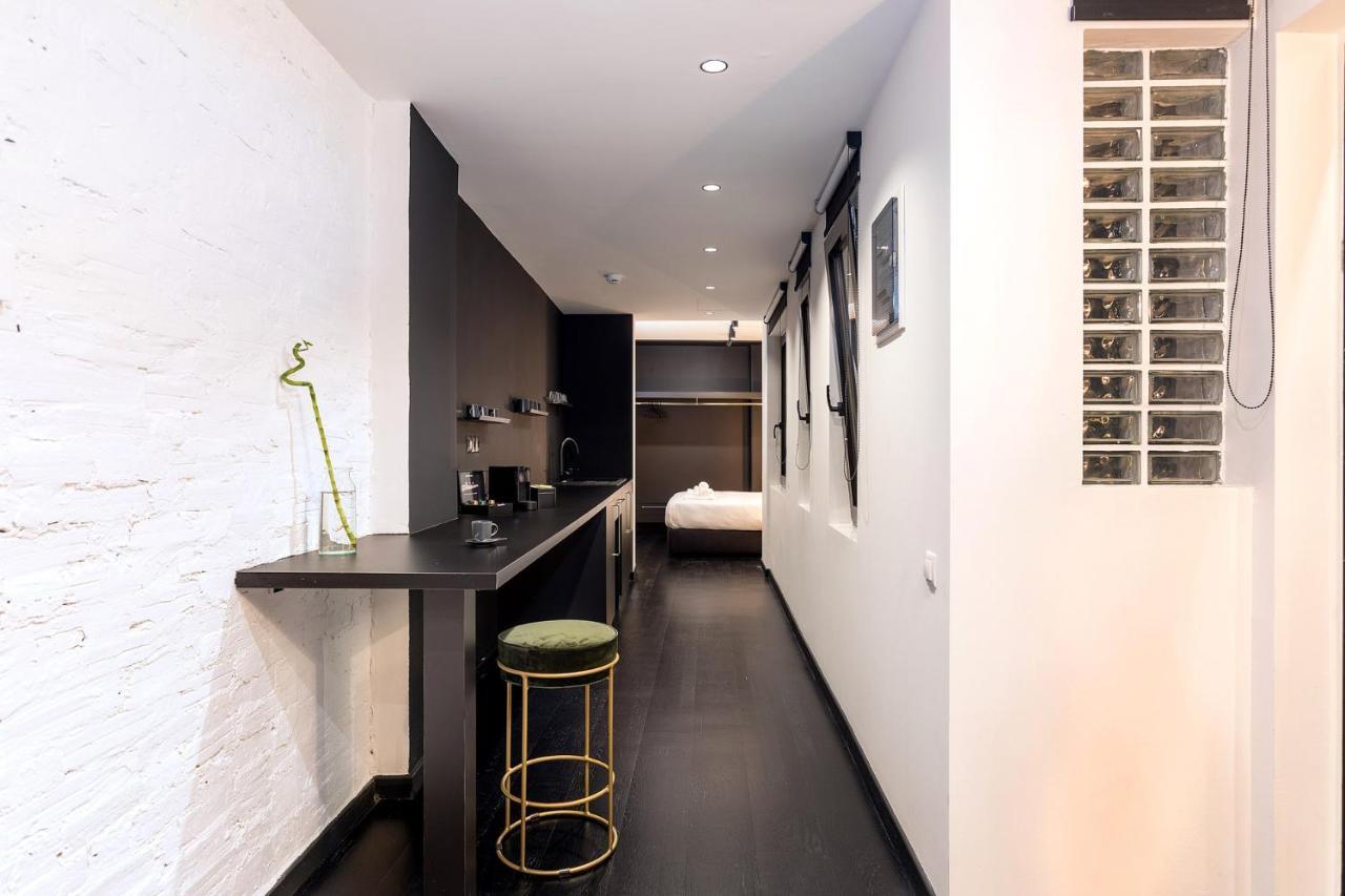 Nin&Bau Sarri 2 Hotel Athens Ngoại thất bức ảnh